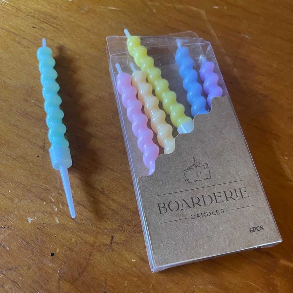 Boarderie Candles (6)